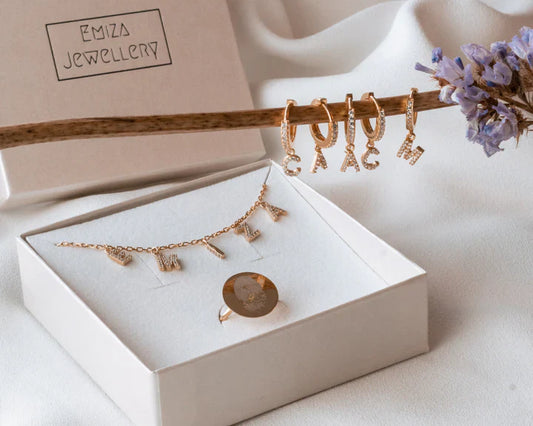 5 Tips for Layering Necklaces Like a Pro